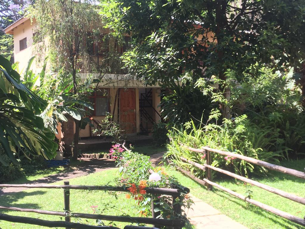 Outpost Lodge Arusha Eksteriør bilde