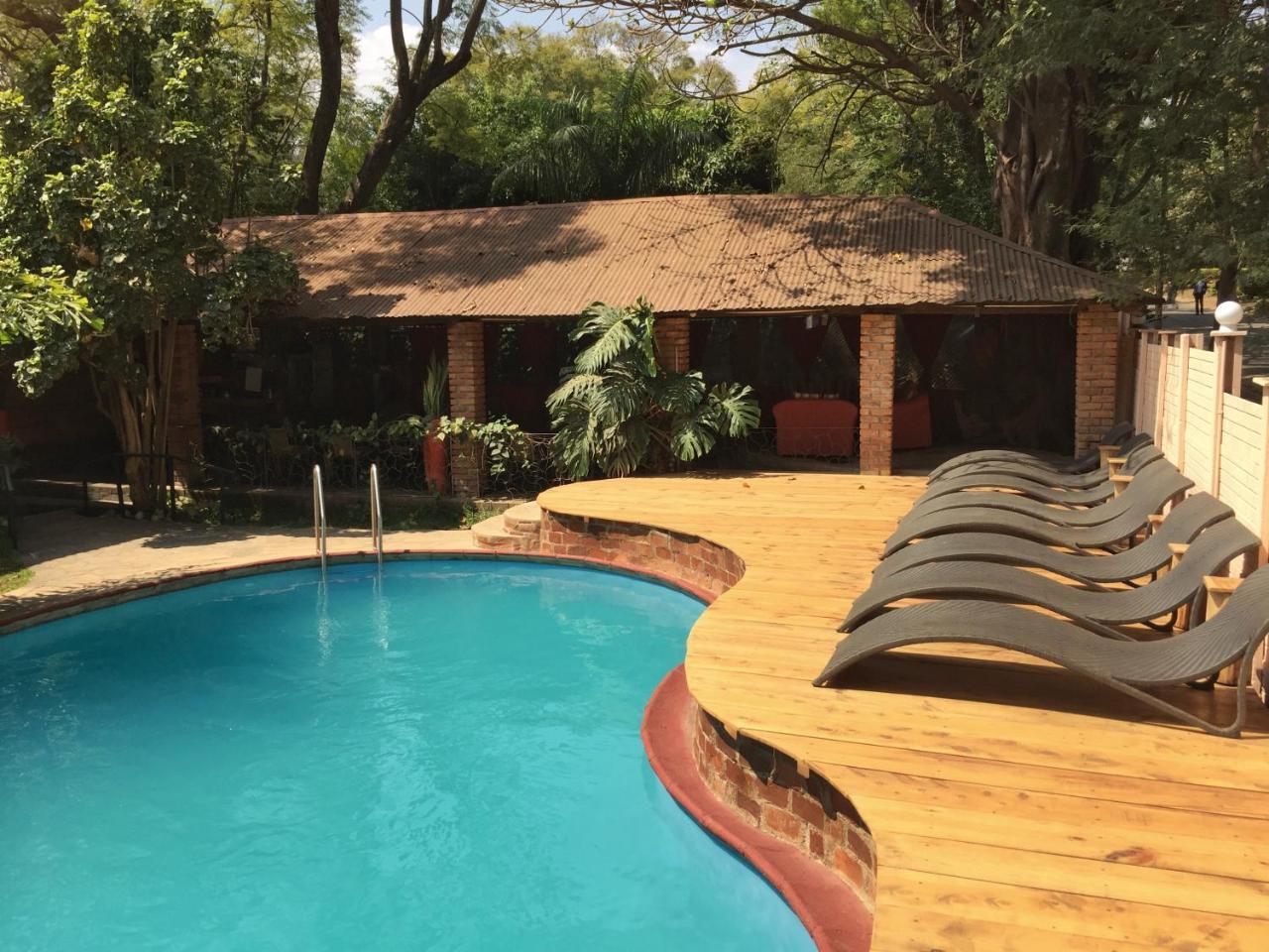 Outpost Lodge Arusha Eksteriør bilde